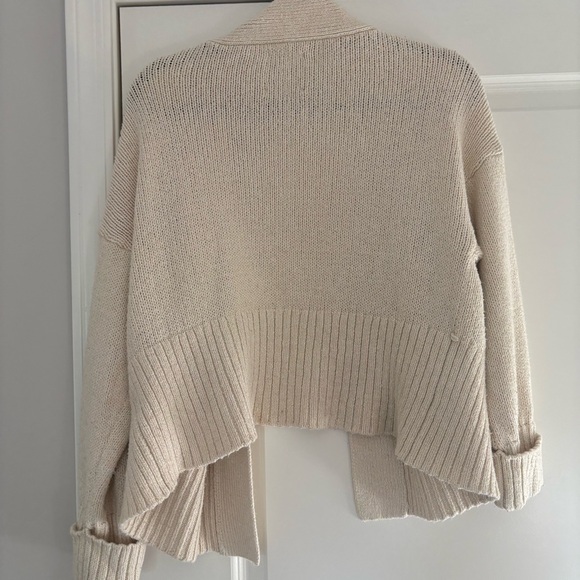 Abercrombie & Fitch Women’s Cream Open-Front Cardigan Sweater - Picture 6 of 6